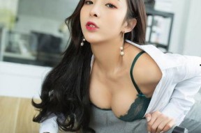 青青操国产视频,探寻青春校园的激情与梦想